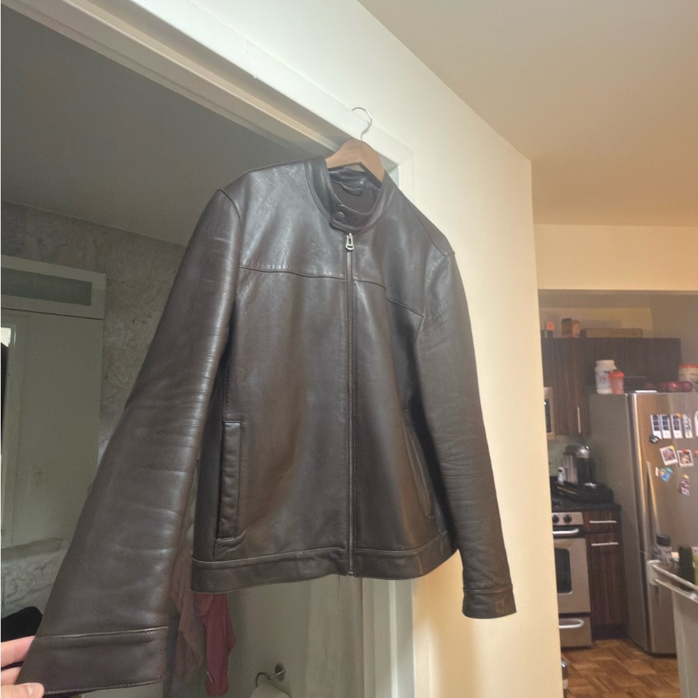 Men's Classic Brown Leather Jacket